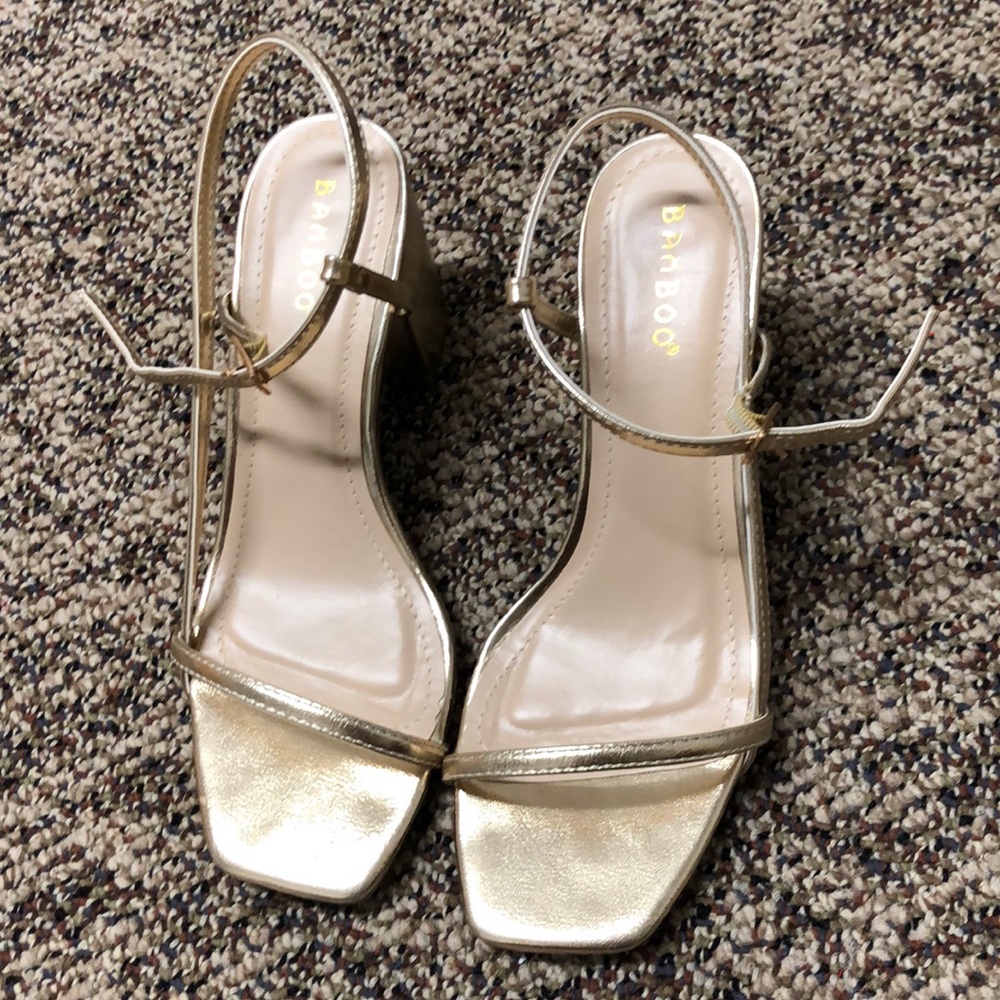 Brand new MissLola Beautiful heeled sandals 👡